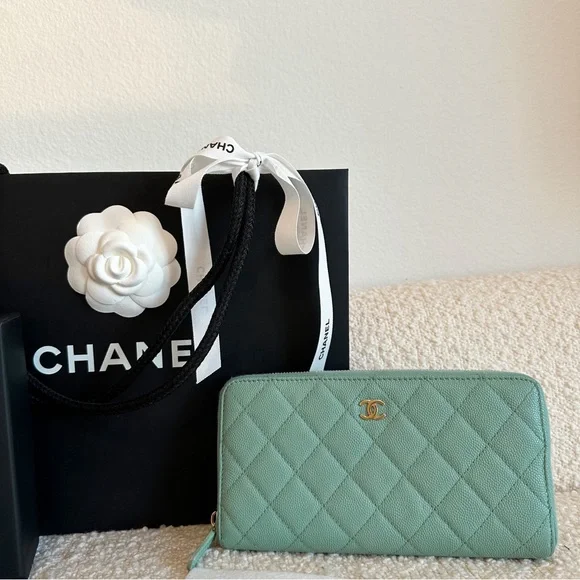 Chanel Zip Around Wallet | Sea Foam Green - Picture 1 of 11